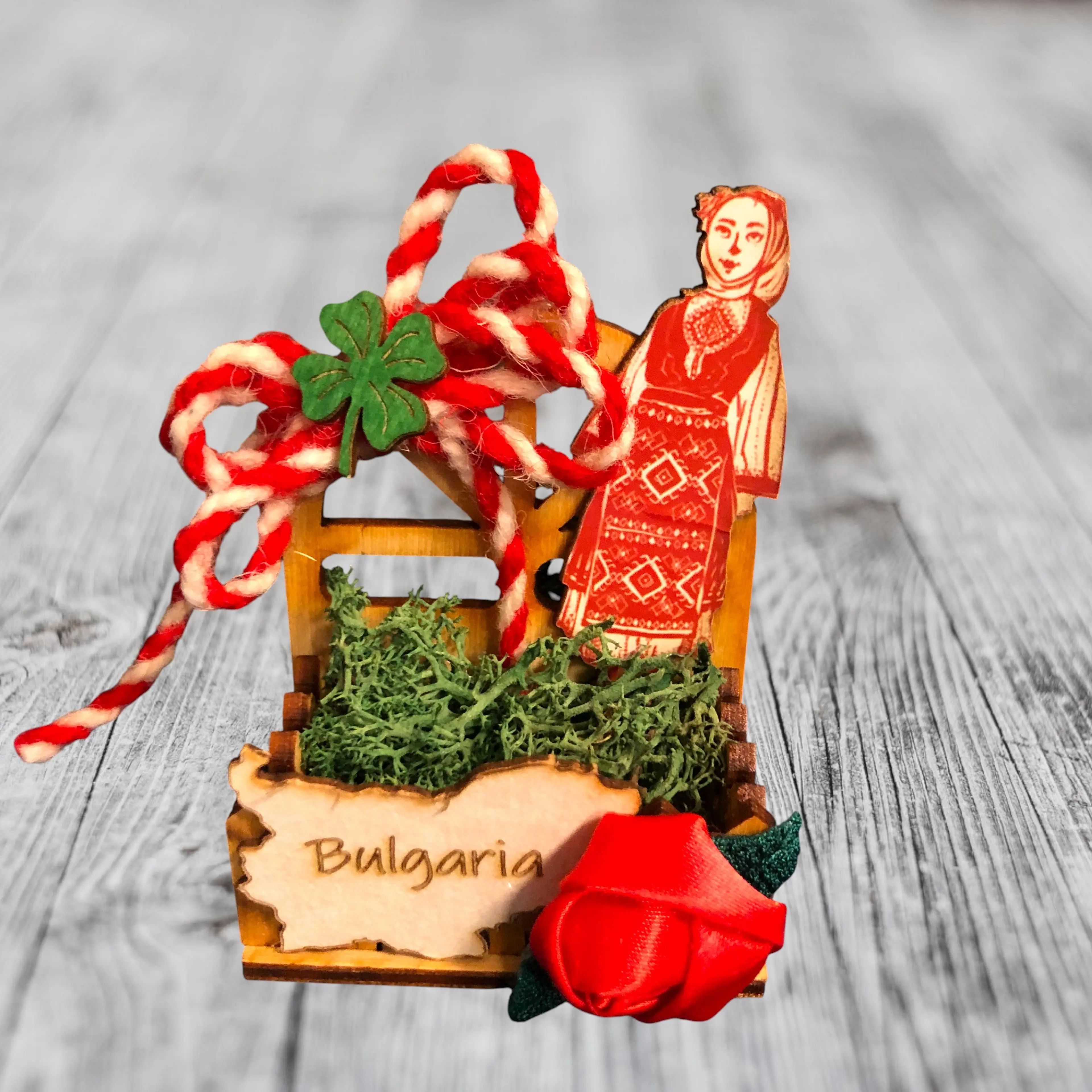 Мини мартеница- настолна декорация .